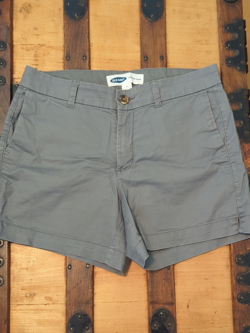 Old Navy Everyday Short